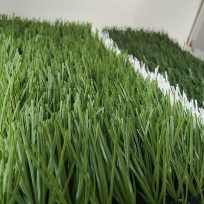 Monofilament PE Outdoor Football Field Grass at High Density with 16/10cm Stitch Rate